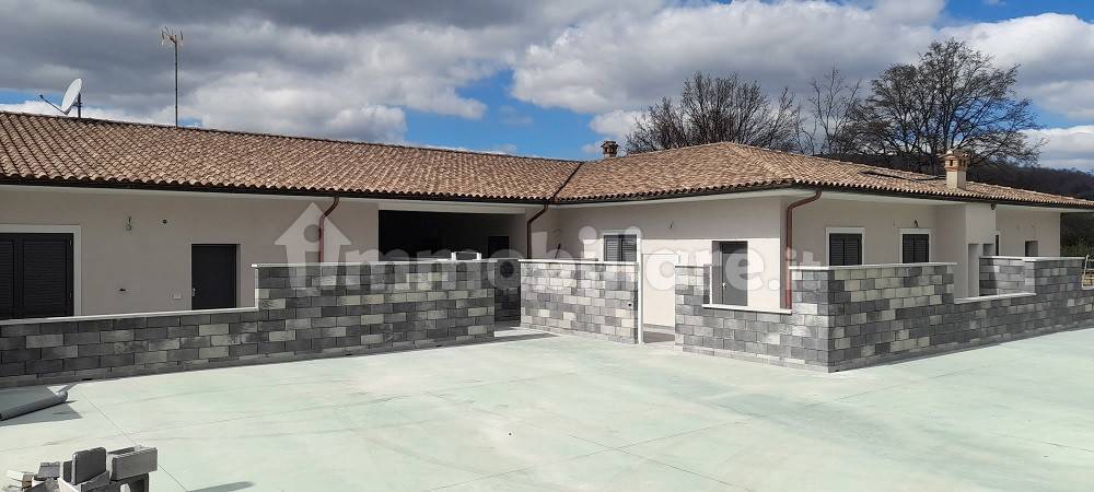 Дом с 3 комнатами в Манциана, Италия № 18224