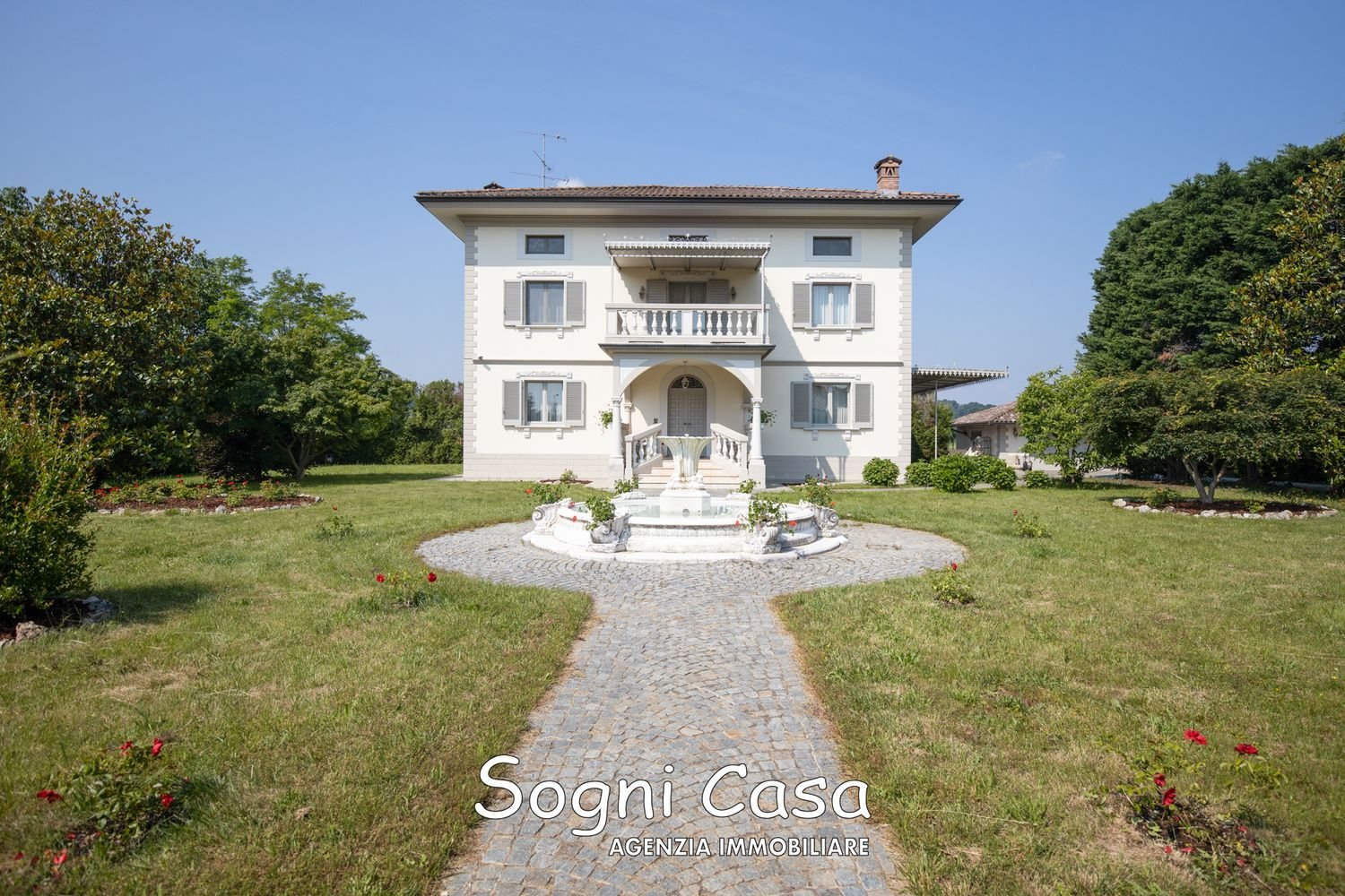 8-salle Villa à Cavaglietto, Italy No. 80891