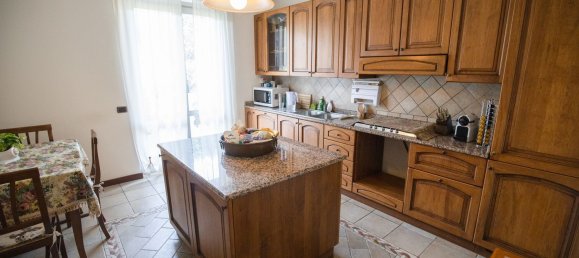 8-salle Villa à Cavaglietto, Italy No. 80891 45