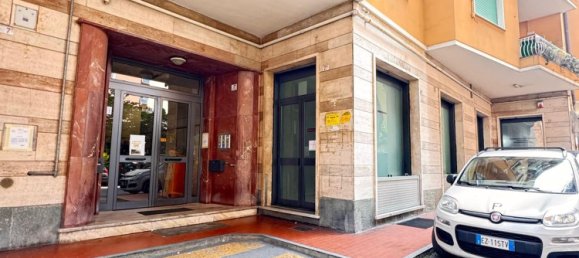 Apartamento de 5 divisões em Genoa, Italy N.º 126738 35