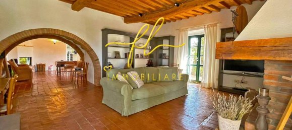 3 bedrooms Villa in Guardistallo, Italy No. 121164 2