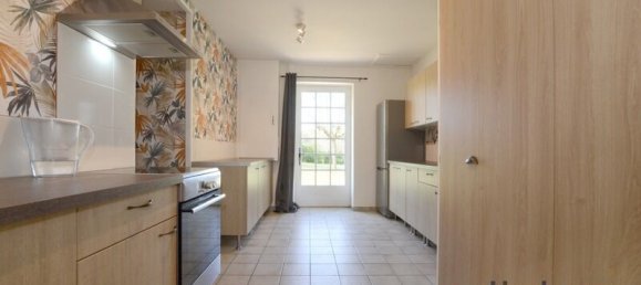 7 rooms Castles in Vienne, France No. 347490 12