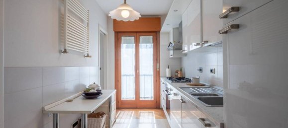 Apartamento de 4 divisões em Trieste, Italy N.º 35684 14