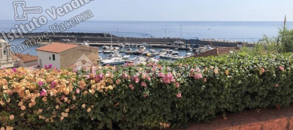 Villa de 7 dormitorios en Maratea, Italy No. 262867 8