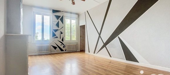 4 bedrooms House in Cambrai, France No. 257160 11