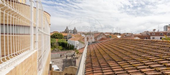 328m² Office in Setubal, Portugal No. 92712 13