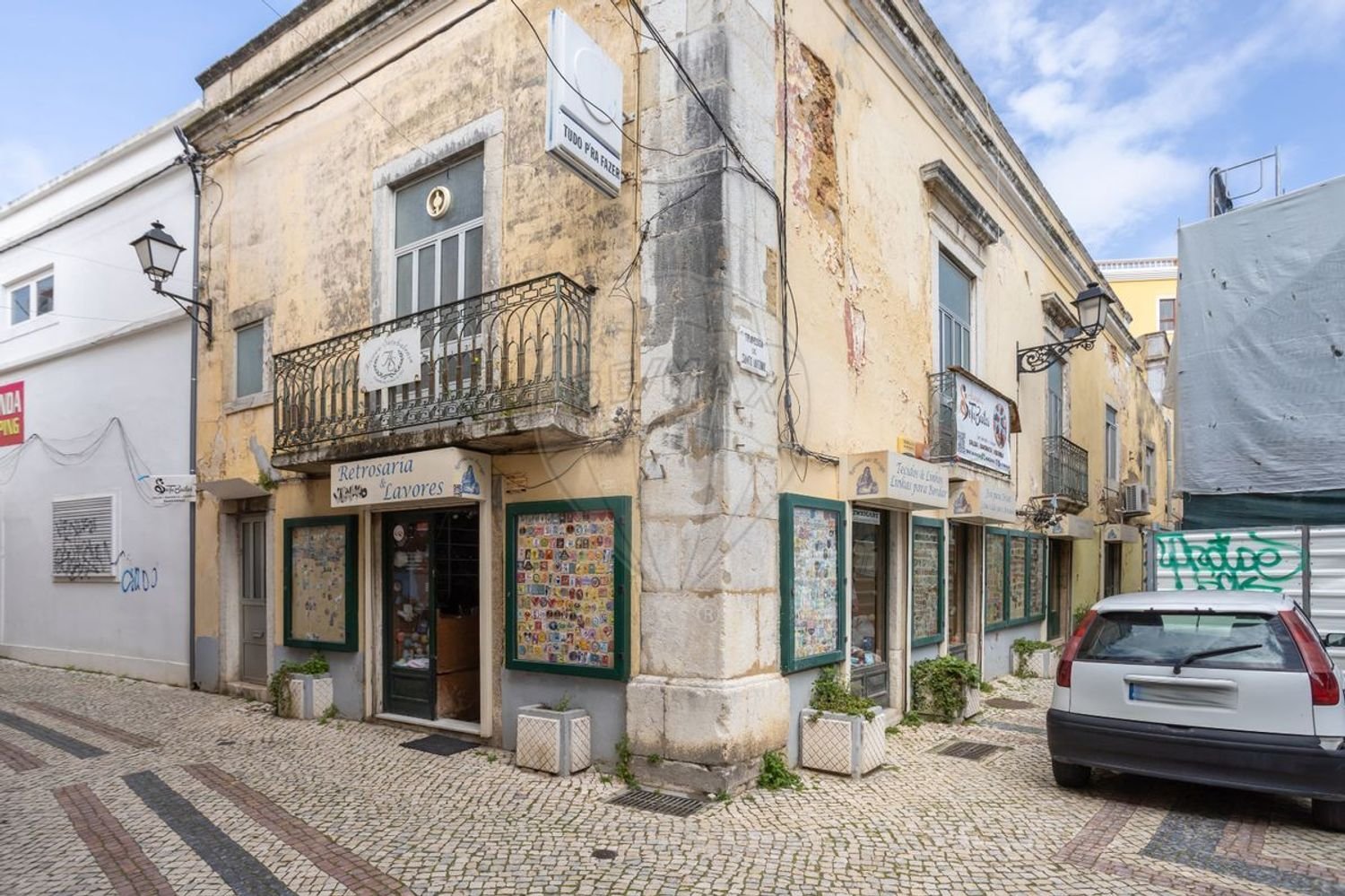 328m² Office in Setubal, Portugal No. 92712