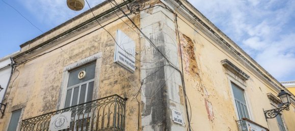 328m² Office in Setubal, Portugal No. 92712 2