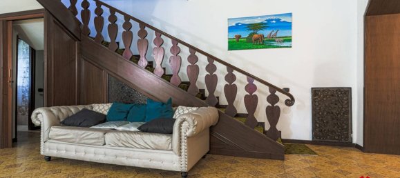 5 bedrooms Villa in Rome, Italy No. 323984 12