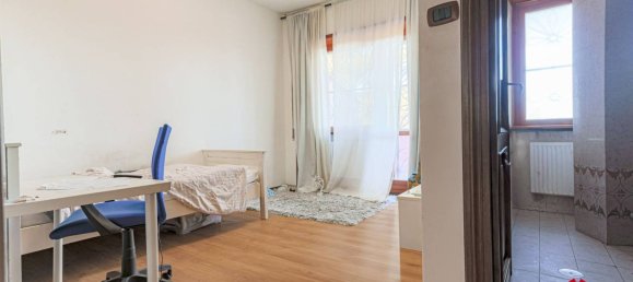 5 bedrooms Villa in Rome, Italy No. 323984 25