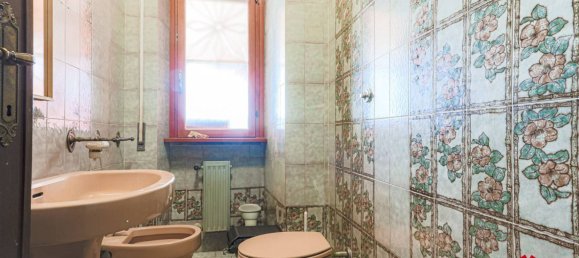 5 bedrooms Villa in Rome, Italy No. 323984 26