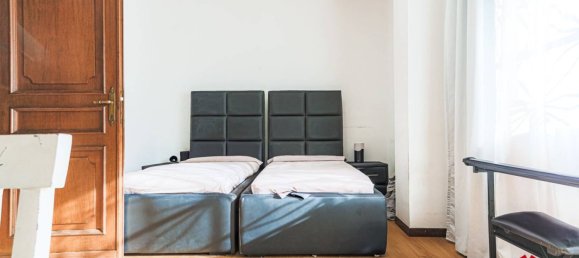 5 bedrooms Villa in Rome, Italy No. 323984 18