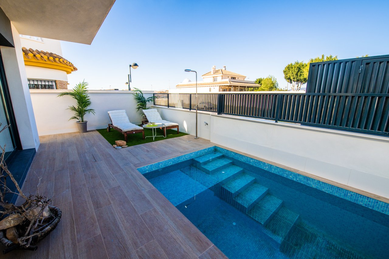 2 bedrooms Villa in Roldan, Spain No. 10464