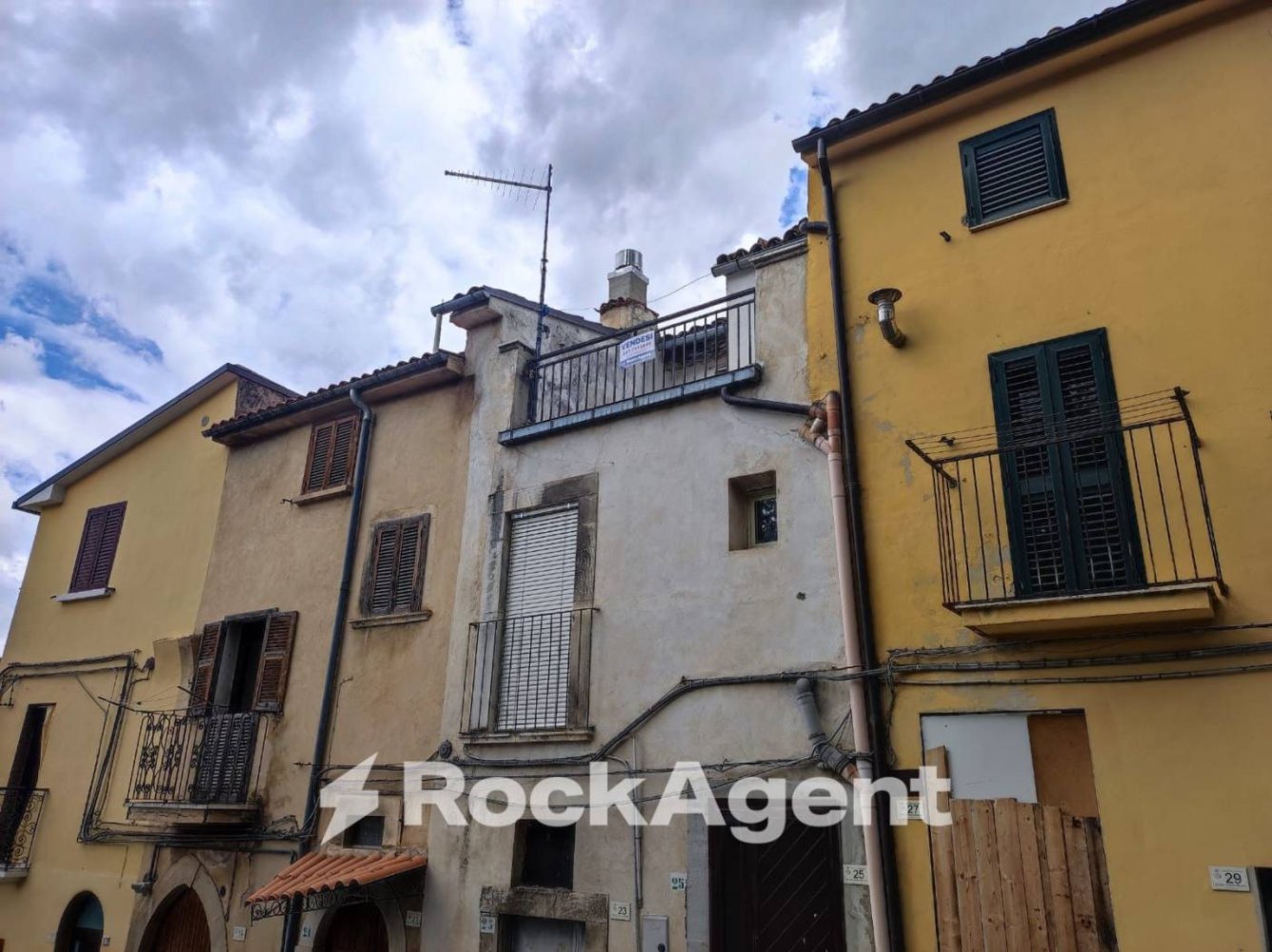 Apartamento de 2 dormitorios en Tocco da Casauria, Italy No. 264604