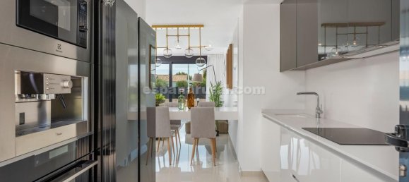 3 bedrooms Villa in Playa Honda, Spain No. 12681 4