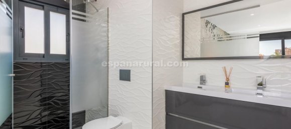 3 bedrooms Villa in Playa Honda, Spain No. 12681 6