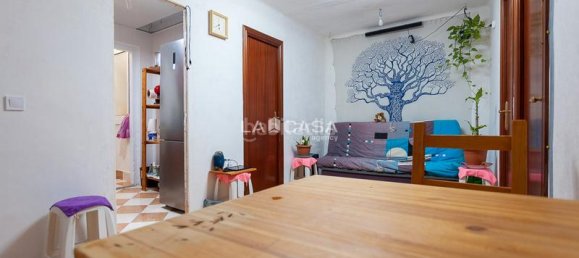 2 bedrooms Apartment in L'Hospitalet de Llobregat, Spain No. 145917 3