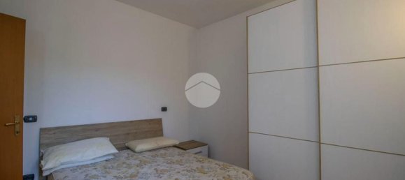 2-salle Appartement à Magliano Sabina, Italy No. 108873 7