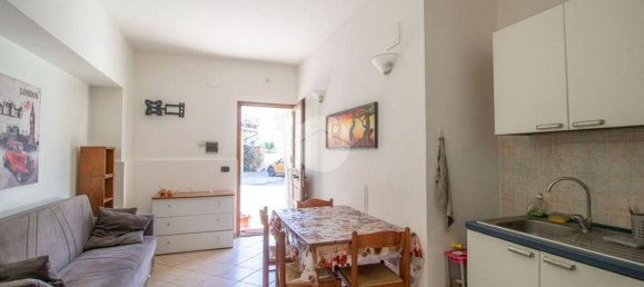 2-salle Appartement à Magliano Sabina, Italy No. 108873 5