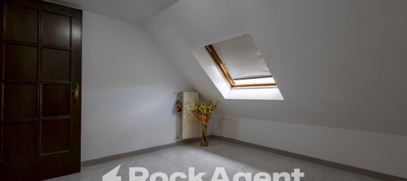 3 rooms Apartment in Catanzaro, Italy No. 182724 7