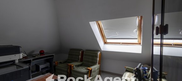 3 rooms Apartment in Catanzaro, Italy No. 182724 32