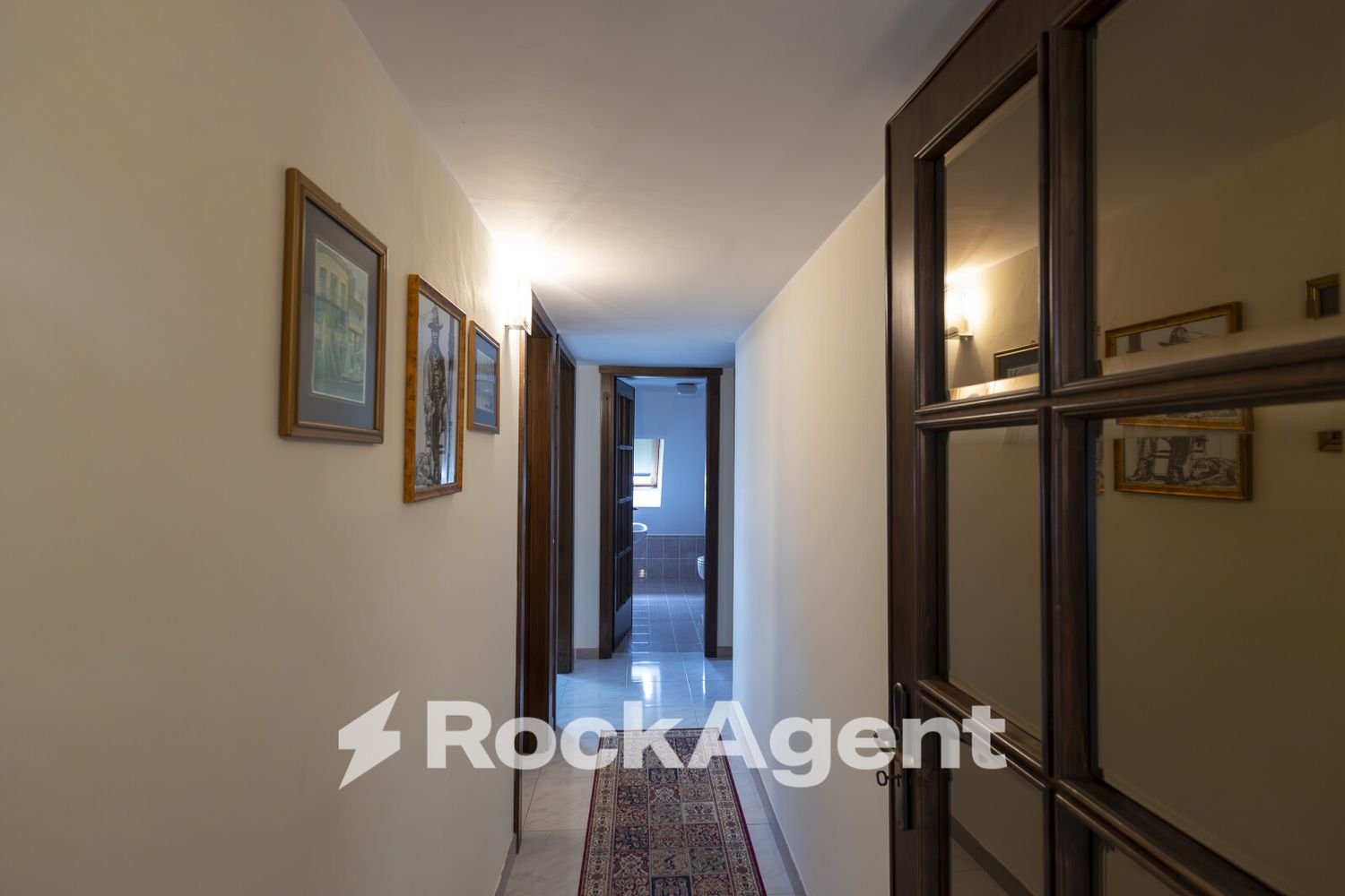 3 rooms Apartment in Catanzaro, Italy No. 182724