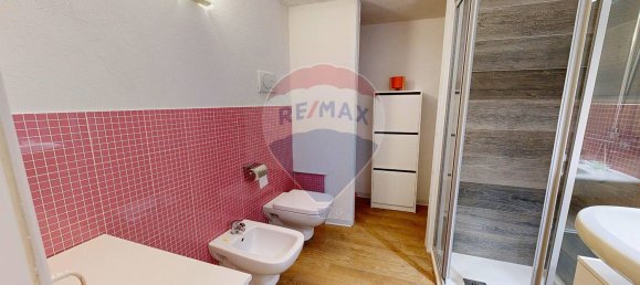 52m² Commercial property in Milan, Italy No. 379196 24