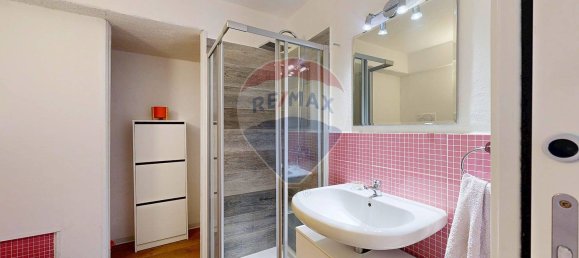 52m² Commercial property in Milan, Italy No. 379196 26