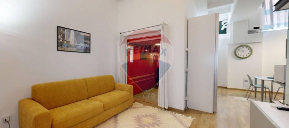 52m² Commercial property in Milan, Italy No. 379196 2