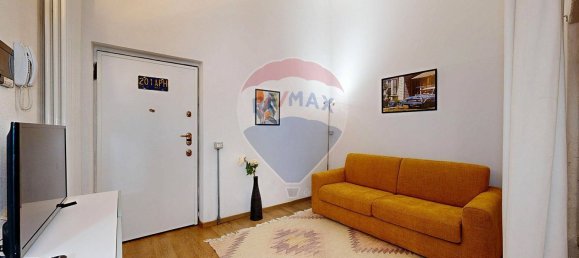 52m² Commercial property in Milan, Italy No. 379196 11