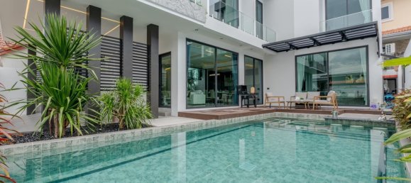 Дом с 5 спальнями в Паттайя, Таиланд № 26243 3