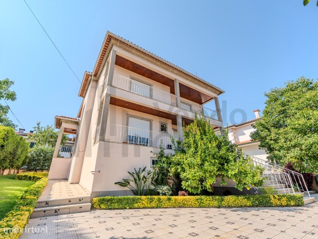 4 chambres Maison à Braga, Portugal No. 247288