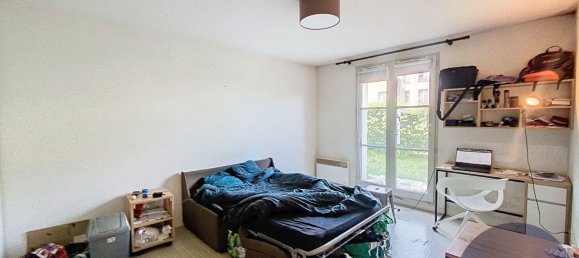 Studio in Blois, France, Nr. 66662 2