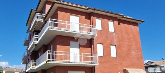 3 bedrooms Apartment in Spoleto, Italy No. 373961 3