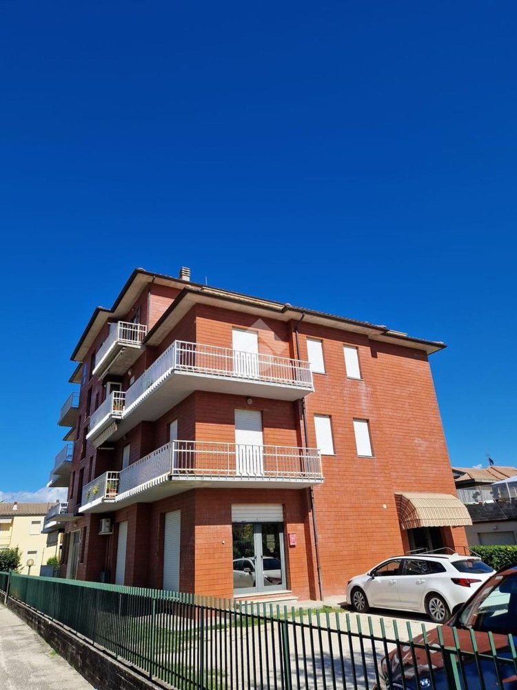 3 bedrooms Apartment in Spoleto, Italy No. 373961