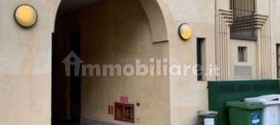 Garaje en Milan, Italy 14 m² No. 319992 3