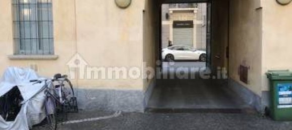 Garaje en Milan, Italy 14 m² No. 319992 5