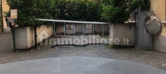 Garaje en Milan, Italy 14 m² No. 319992 7