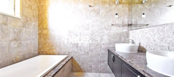 3 Schlafzimmer Villa in Jumeirah Park, UAE, Nr. 98755 5