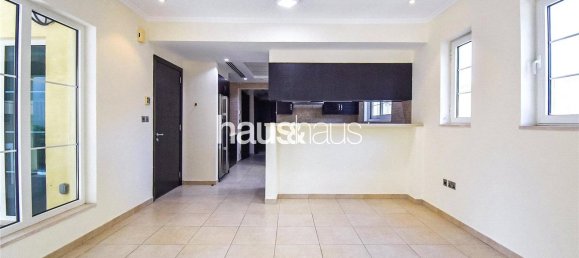 3 Schlafzimmer Villa in Jumeirah Park, UAE, Nr. 98755 3