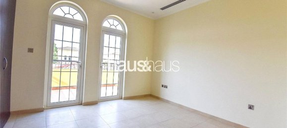 3 Schlafzimmer Villa in Jumeirah Park, UAE, Nr. 98755 7