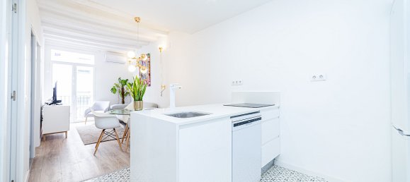 2 rooms Apartment in Barcelona, Spain No. 399 13