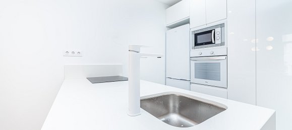 2 rooms Apartment in Barcelona, Spain No. 399 11