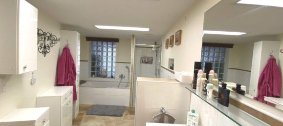 8 rooms House in Langen bei Bregenz, Austria No. 196399 32