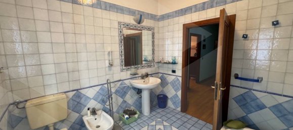 18غرفة بناية في Castelnuovo Rangone, Italy رقم 31042 6