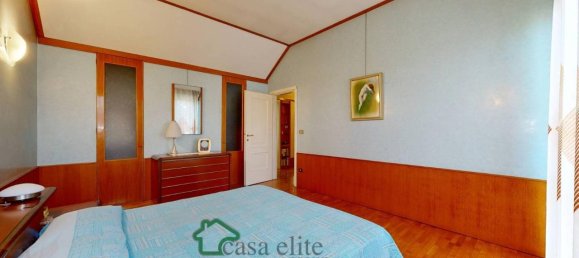 7 rooms Villa in San Giuliano Milanese, Italy No. 72094 18
