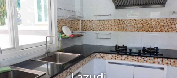 4 bedrooms Villa in Chalong, Thailand No. 23590 10