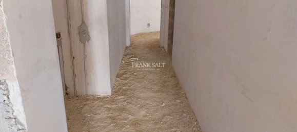 2 chambres Appartement à Saint Paul's Bay, Malta No. 2411 8