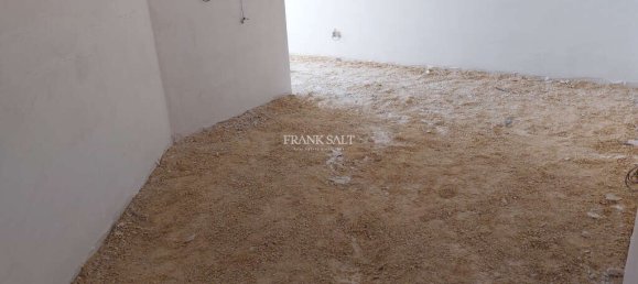 2 chambres Appartement à Saint Paul's Bay, Malta No. 2411 6