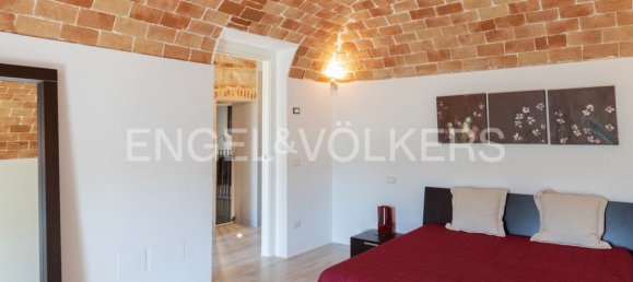 6 bedrooms House in Sala Monferrato, Italy No. 107509 5